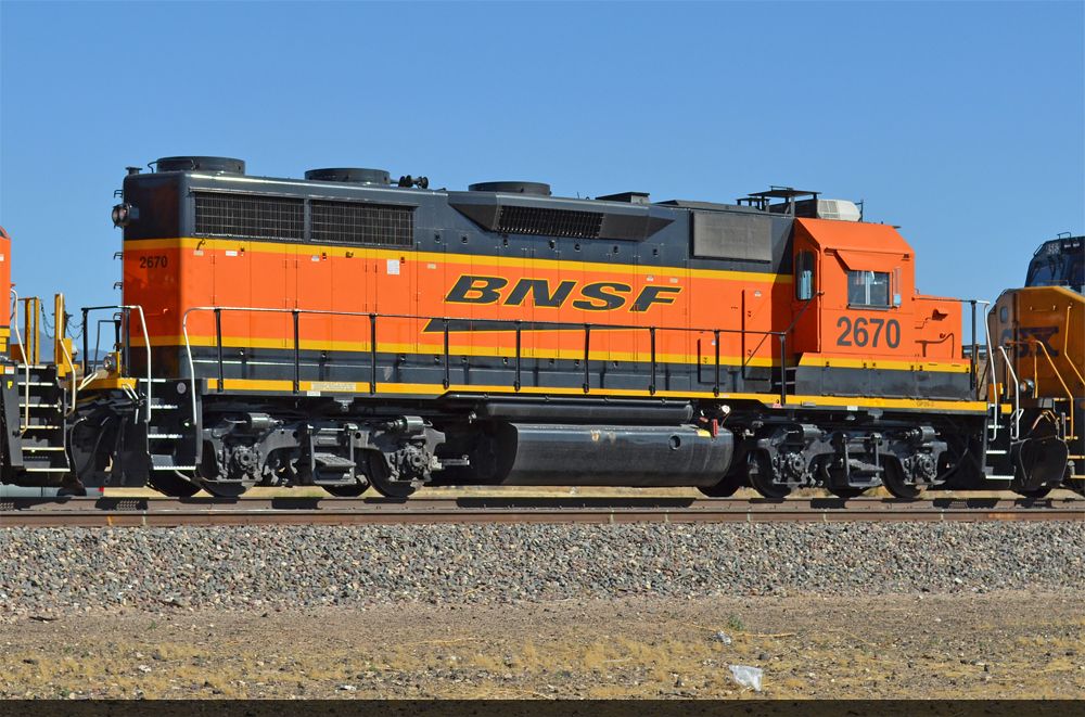 BNSF 2670